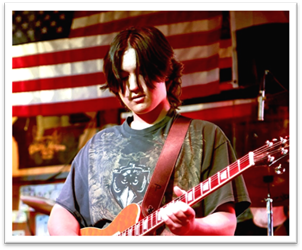 Vincent Hidalgo - Guitar